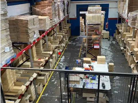 Galpon en Venta 20  mts Frente