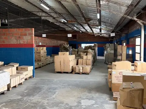 Galpón en venta en Martinez Fleming / Panamericana