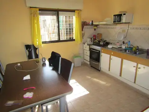 Casa en Venta en Burzaco, USD 85.000