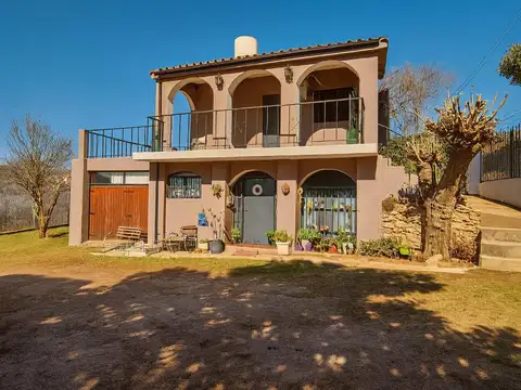 Casa con vista panorámica en El Fantasio – Villa Carlos Paz