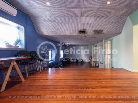 Importante semipiso en Balvanera. Apto profesional !