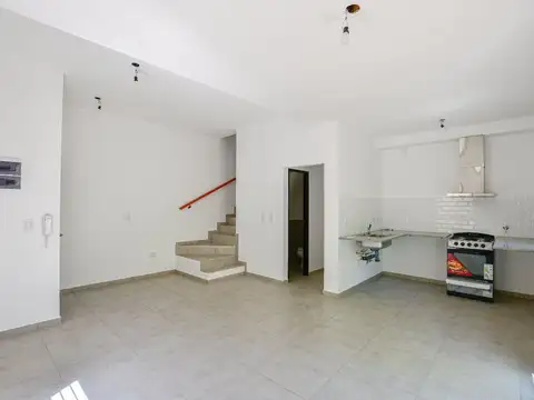 Depto Tipo Casa en Venta de 2 dormitorios