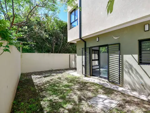 DUPLEX EN VENTA LA PLATA