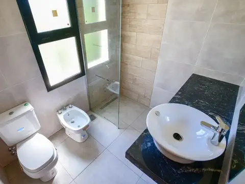 Depto Tipo Casa 3 ambientes con 1 baño