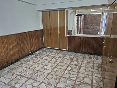 Depto Tipo Casa en Venta 56 años