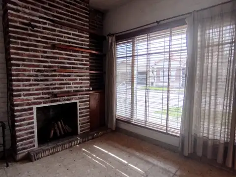 Raúl Scalabrini Ortiz 300