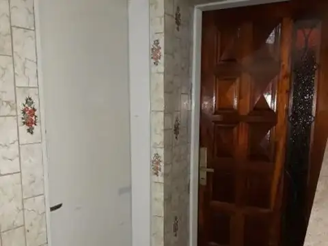 Casa 2 ambientes con 2 baños