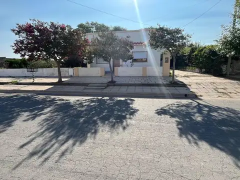 Casa en Venta en Miguel Riglos, USD 67.000