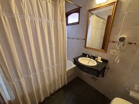 Hotel en Venta 37 años