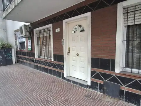 Avenida Presidente Perón 300