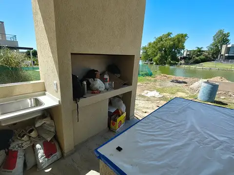 Casa en Venta al Este