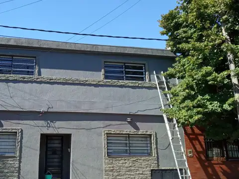 Fray Mamerto Esquiu 5500, Piso PB