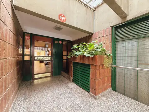 Salta 1371 - Departamento De 1 Dormitorio Con Patio En Alquiler - Centro, Rosario