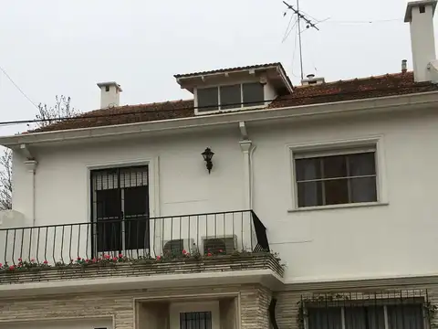 Carlos Villate e/ Tucumán y Córdoba