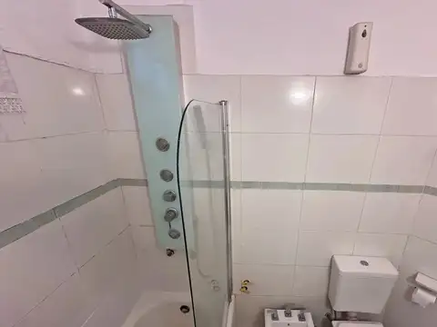 PH PRIMER PISO BALLESTER CENTRO DE 3 AMBIENTES