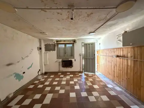 Galpon en Venta 8  mts Frente