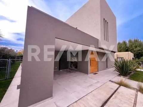 Sargento Manuel Bejarano 2400