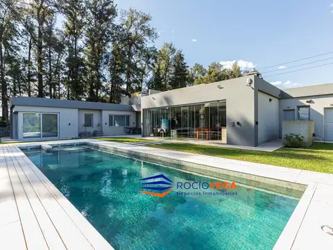 Casa en venta en San Diego Country Club, Moreno