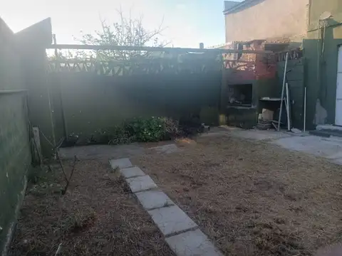 CASA EN VENTA 2 DORM APTA CREDITO HIPOTECARIO