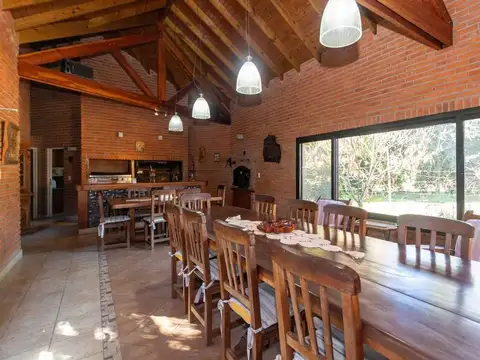 Casa en Venta de 5 dormitorios