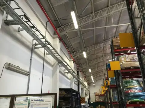 Galpon en Alquiler A Estrenar