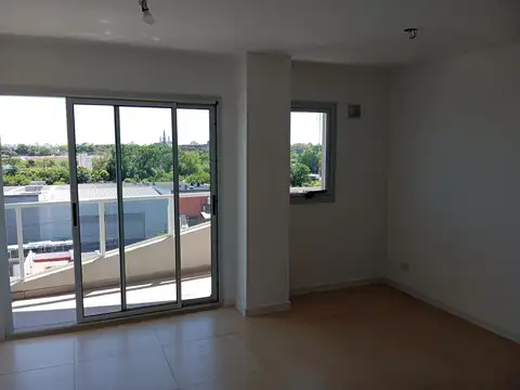 Departamento en Alquiler en Caseros, $ 500.000