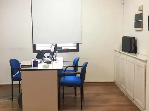 Oficina en Venta en Centro, USD 180.000