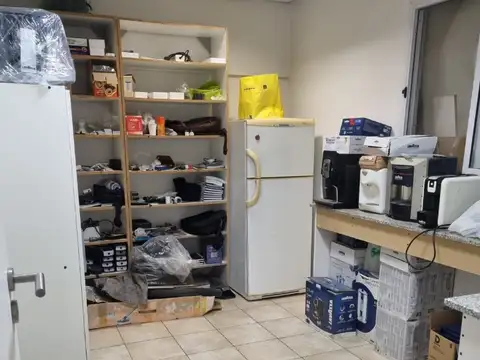 Galpon en Venta 10  mts Frente