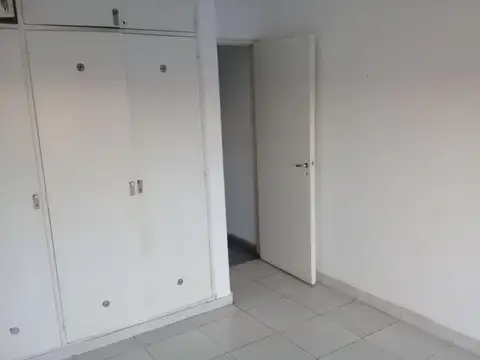 Departamento en Venta en Pilar Centro, USD 55.000