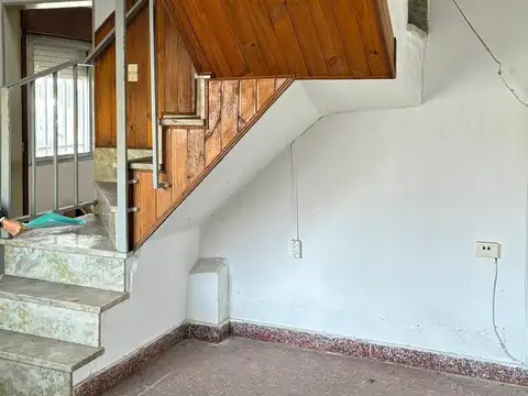 Casa 2 dormitorios - Sarmiento 3400 - Zona España y Hospitales - Rosario | Venta