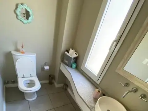 Casa en venta 4 amb  en Los Sauces con pileta