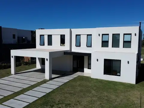 Ruta 8 KM 60,5. Pebble Beach. Pilar Golf. 100