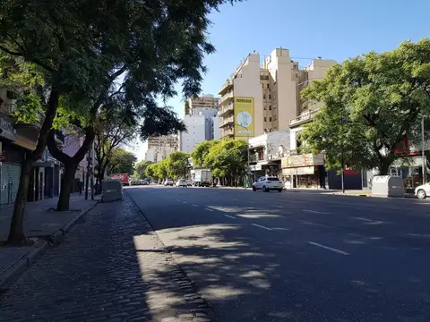 Av. Rivadavia 9673