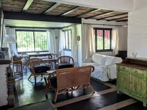 Casa en Alquiler de 2 dormitorios