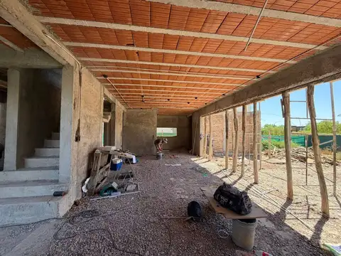 VENTA CASA EN TERRUÑOZ DE ARAOZ 3 - LUJÁN DE CUYO