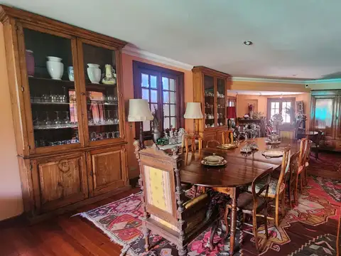 Casa 4 ambientes con 4 baños