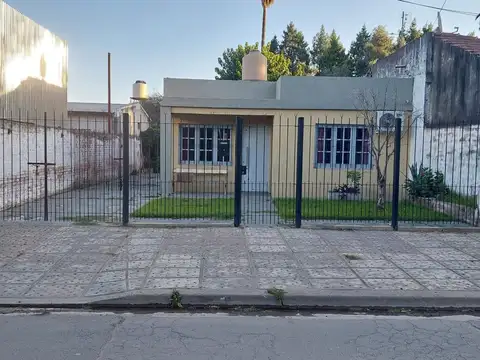 Venta Casa en Derqui Ctro- Financia 50% ctas fijas