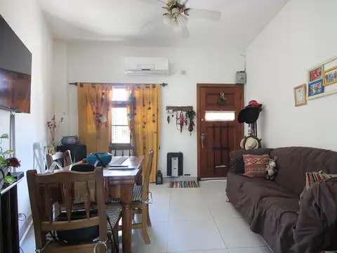 Depto Tipo Casa en Venta de 3 ambientes