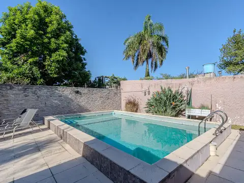 Casa en  PADRE CASTAÑER 1600 MORON