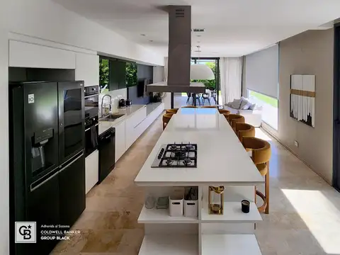 Casa en Venta en Talar Del Lago II, USD 950.000