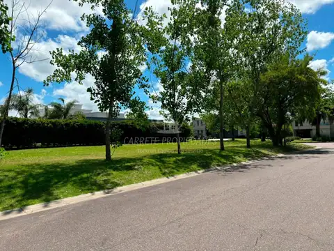 Terreno / Lote en venta de 877m2 ubicado en La Reserva Cardales