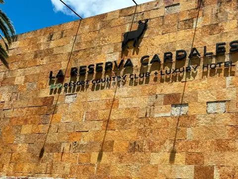 Terreno / Lote en venta de 877m2 ubicado en La Reserva Cardales