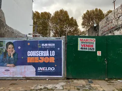 VERSALLES. PJE.OPORTO LOTE 8.66 X 20 SIN DEMOLICION  EN PLANOS APROBADOS  235 M2 A CONSTRUIR 