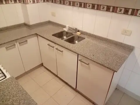 Departamento en Alquiler en Constitucion, $ 550.000