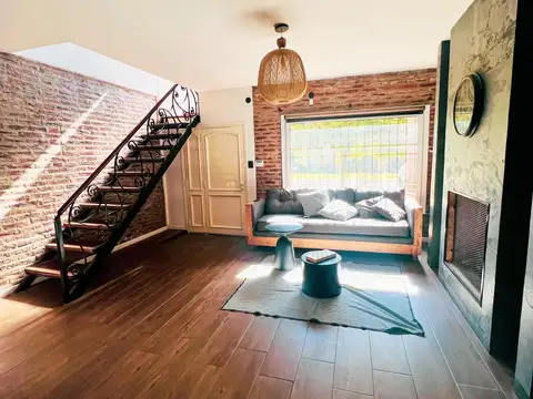 Casa en Pueblo Esther