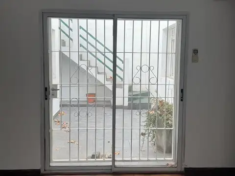 PH sin Expensas en Devoto con Patio y Terraza