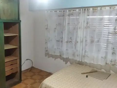 Depto Tipo Casa 3 ambientes con 2 baños