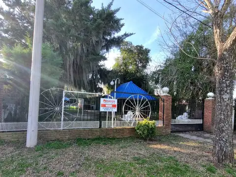 Casa en Venta con 1 cochera