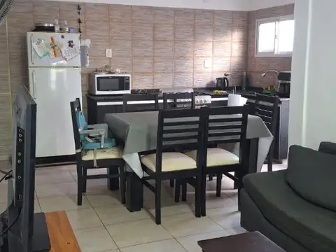 CASA EN BARRIO BELGRANO, 2 DORMITORIOS