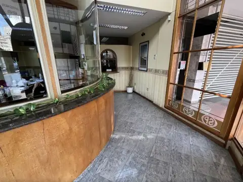 Avenida Presidente Juan Domingo Perón 2200